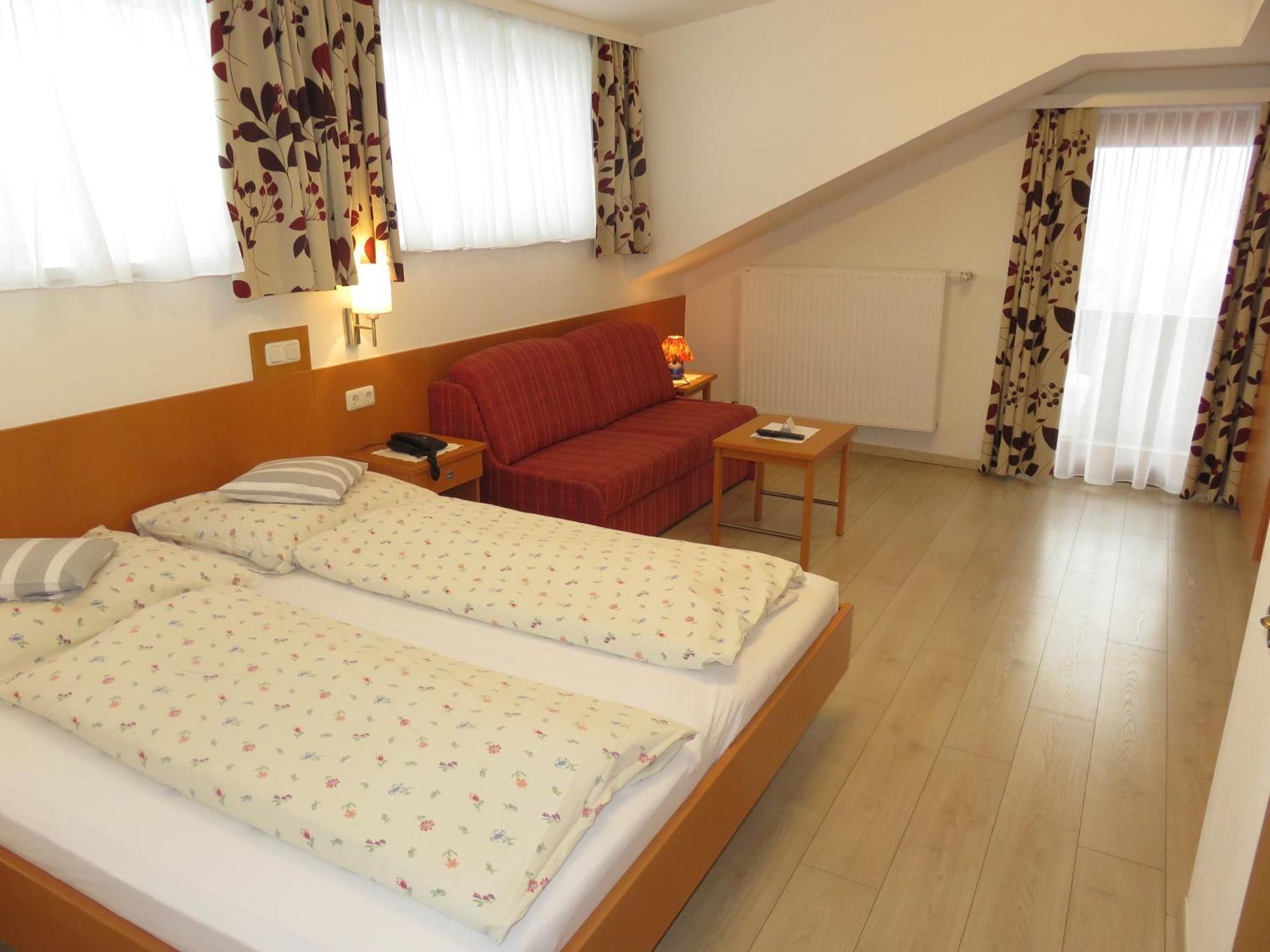 Berg-Panorama-Hof Sturmgut Guest House Hinterstoder Room photo