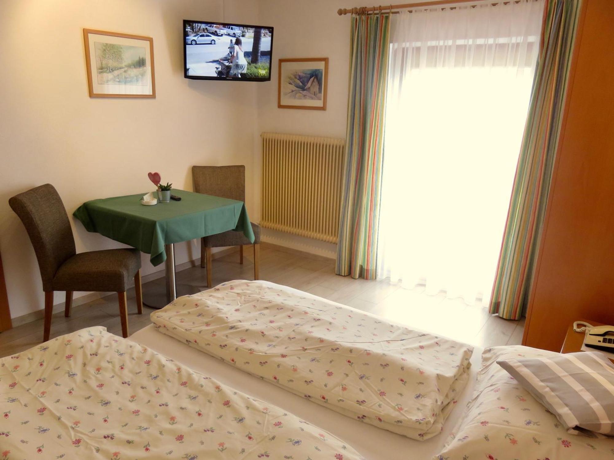 Berg-Panorama-Hof Sturmgut Guest House Hinterstoder Room photo